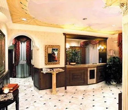 Boccaccio Hotell 3*