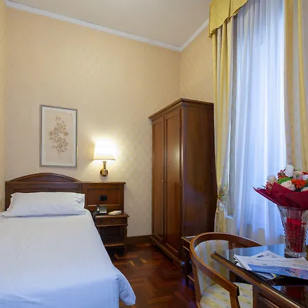 Boccaccio Hotell 3*