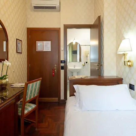 Hotel Boccaccio Florence